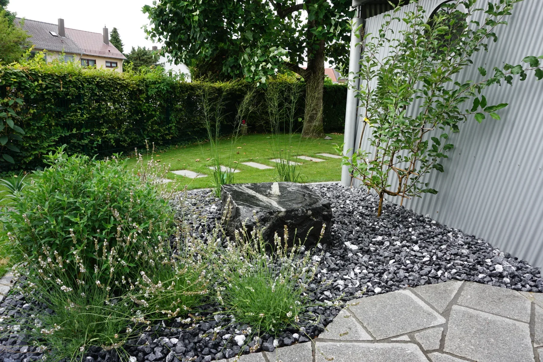 Garten mit Wasserspielen – Aufnahme 4